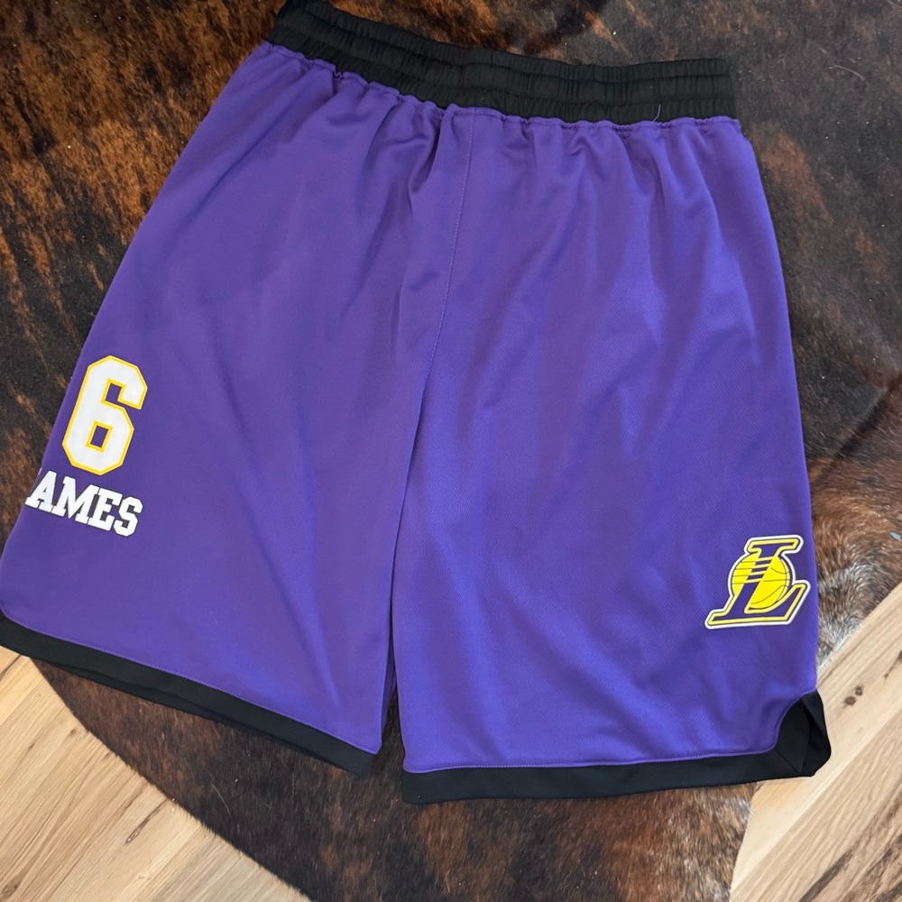 LA Lakers Basketball Shorts LeBron James #6 Los Angeles NBA Size Large - Picture 8 of 13